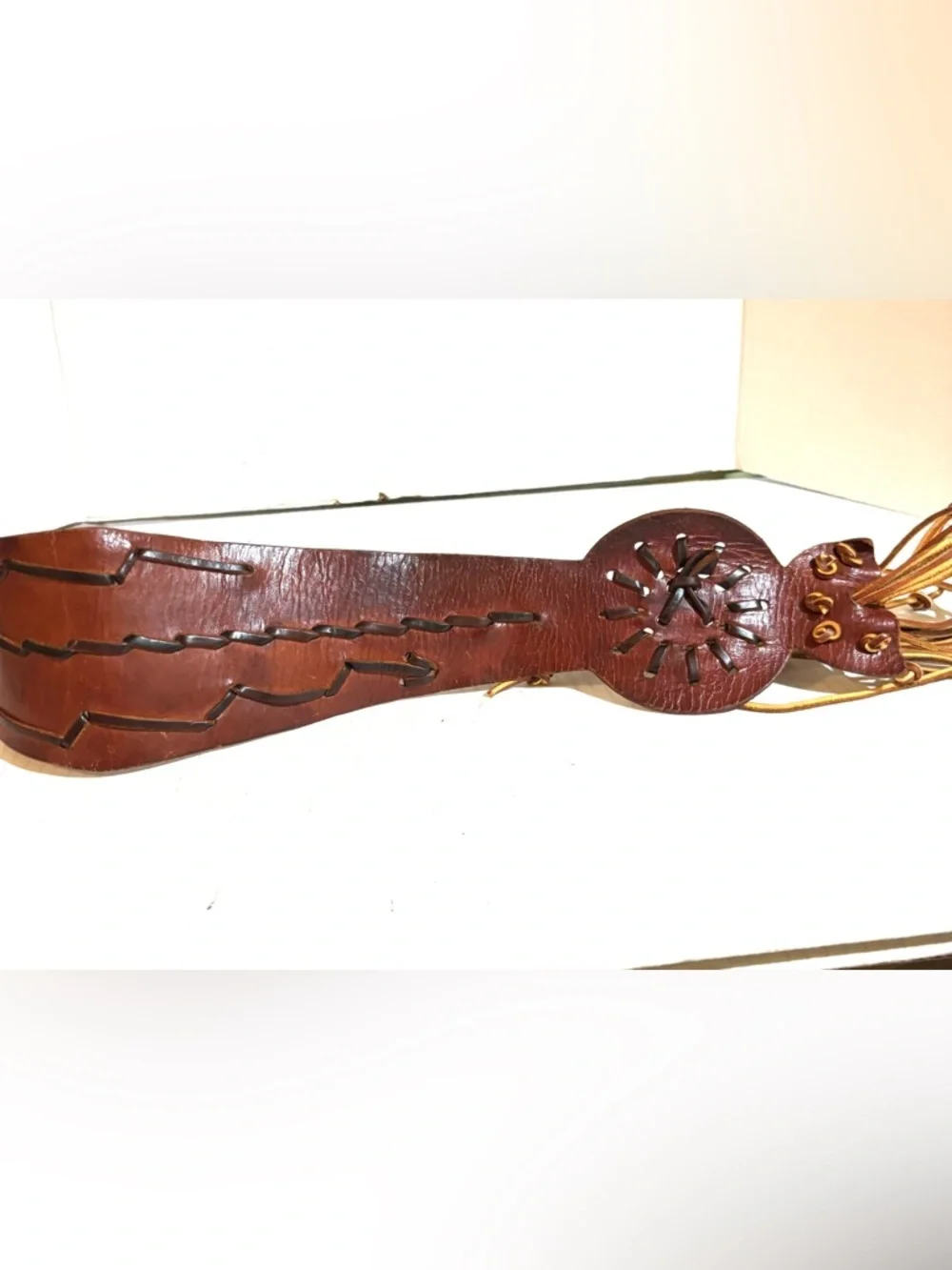 Vintage distressed Leather Waist Belt in Brown with Lace